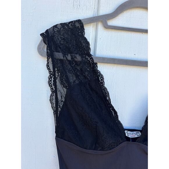 NWT Free People Intimately Power Play Cami, Revolve, Black, Sz‎ M - Picture 7 of 9